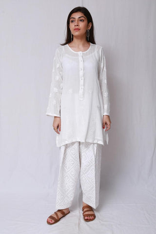 NEELAMBAR KURTA